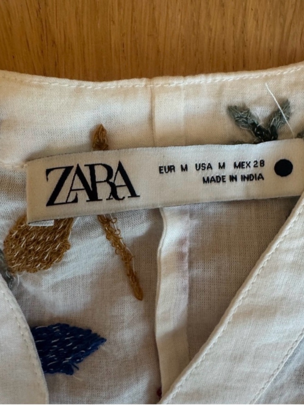 Zara 2-piece Linen Maxi Skirt and Shirt with Multicolor Embroidered Hem - Picture 4 of 6